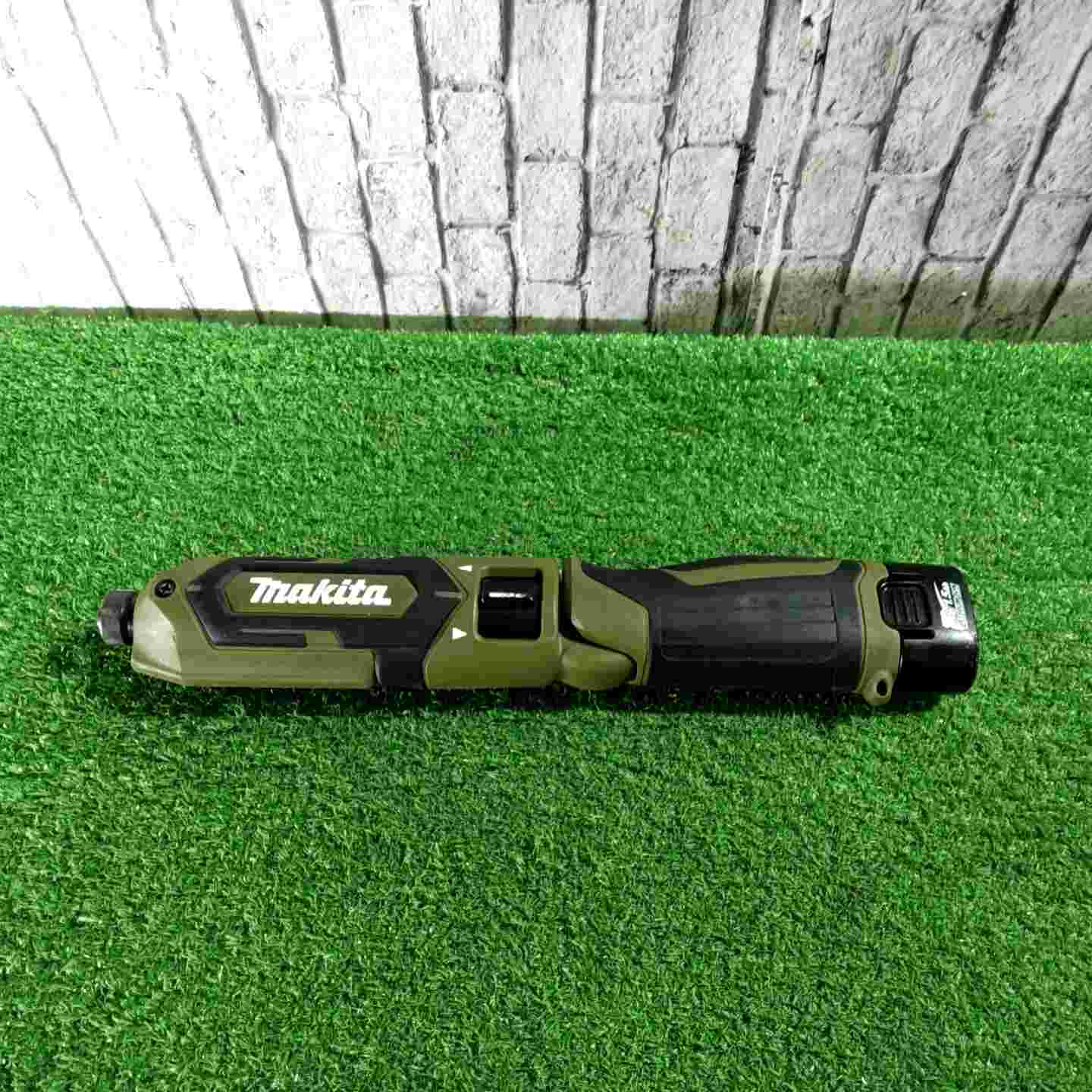 ☆マキタ(makita) コードレスペンインパクトドライバー TD022DSHXO