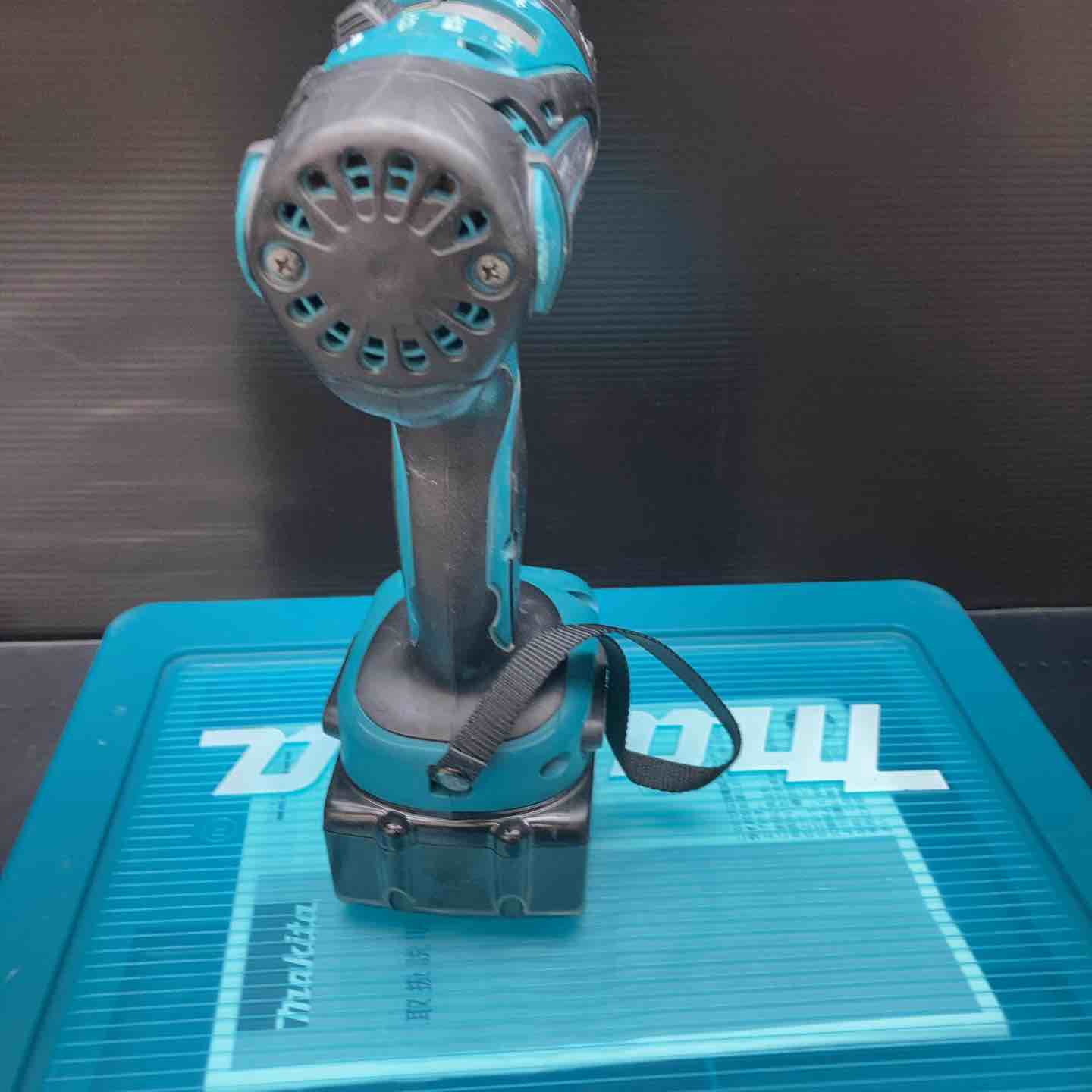 美品】マキタ(makita) コードレス4モードインパクトドライバー