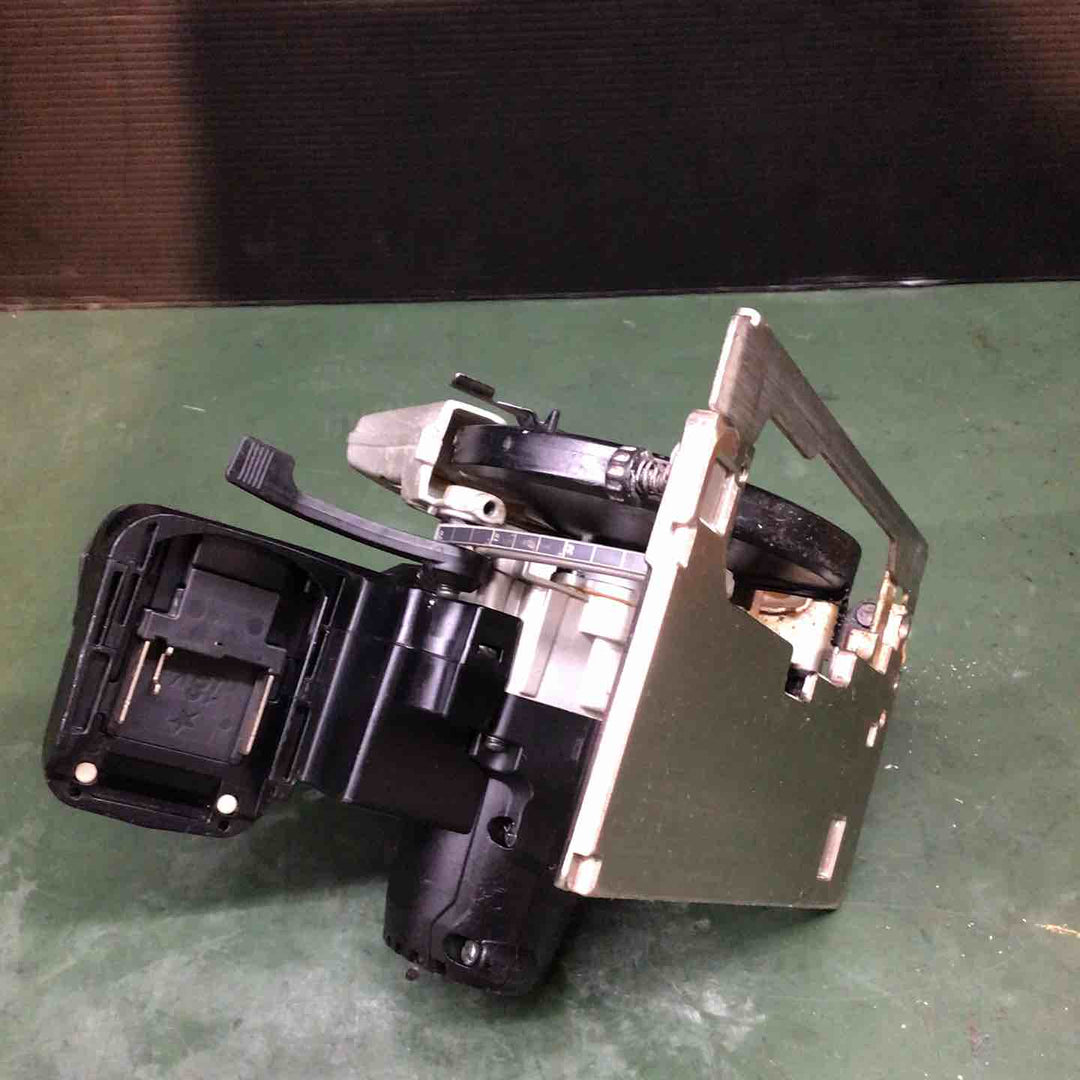 ★マキタ(makita) コードレス丸のこ HS471DZB【戸田店】