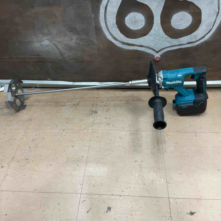 ★マキタ(makita) コードレスかくはん機 UT130DZ【草加店】