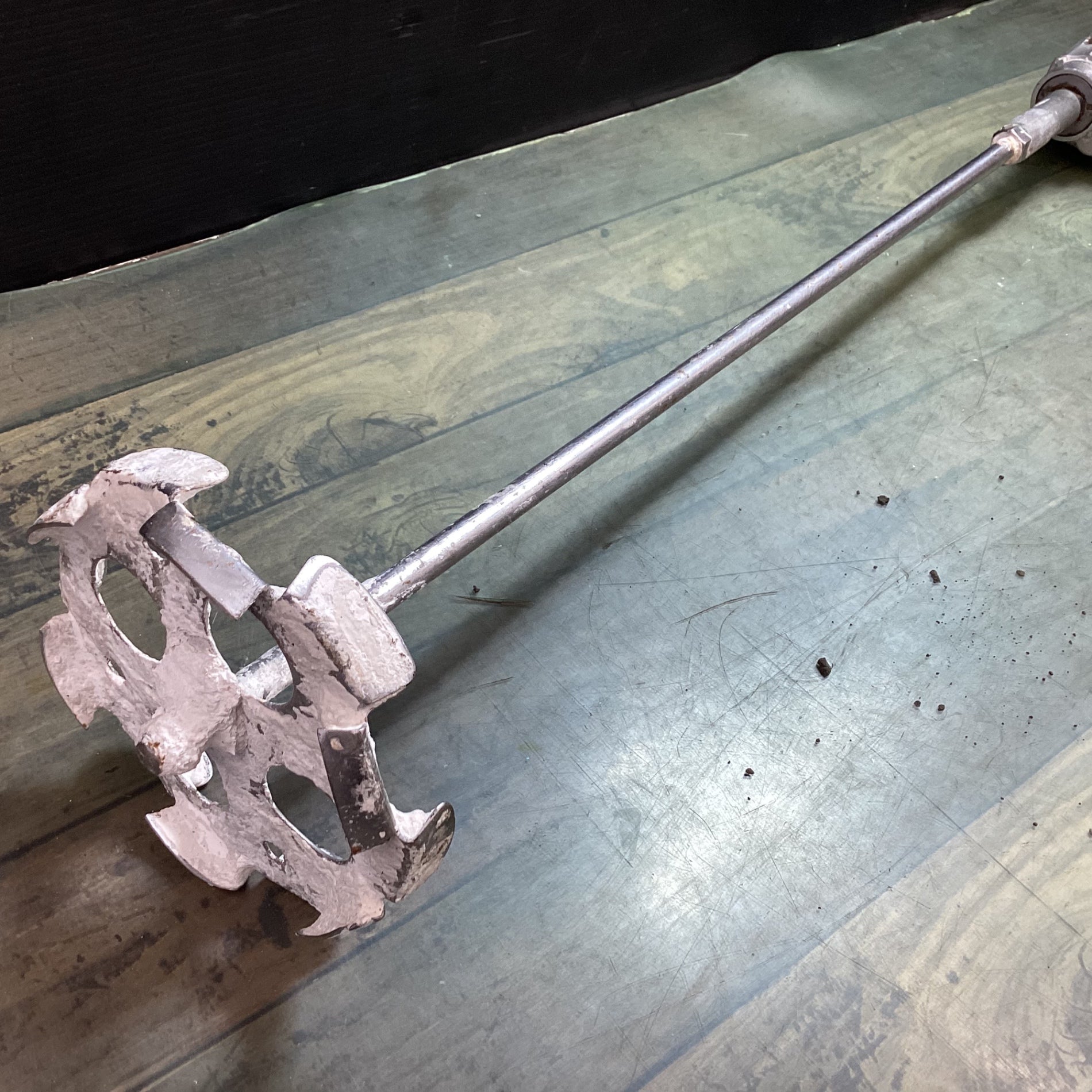 マキタ(makita) コンクリートかくはん機 UT1304 【東大和店】 – アクト