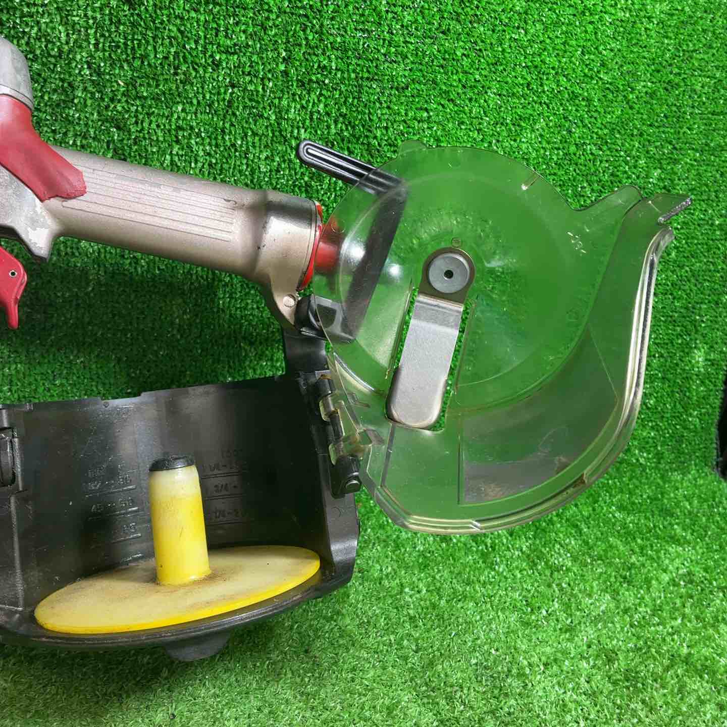 中古品】 マックス(MAX) 高圧エア釘打ち機 HN-75N1 【藤沢店