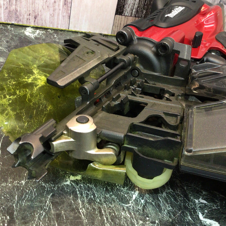 ★マキタ(makita) 高圧エア釘打ち機 AN931H【八潮店】