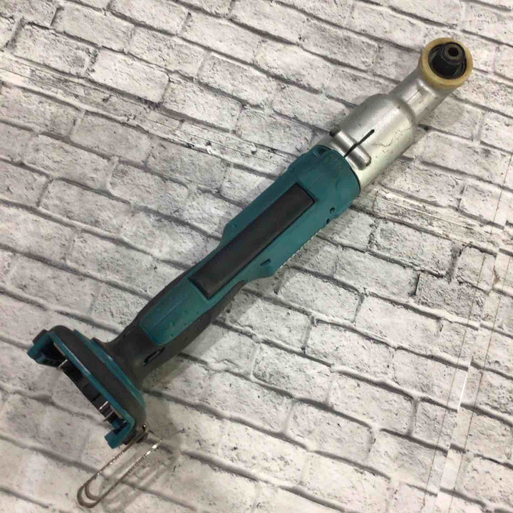 ◇マキタ(makita) 充電式アングルインパクトドライバ TL061DRG【川口店】