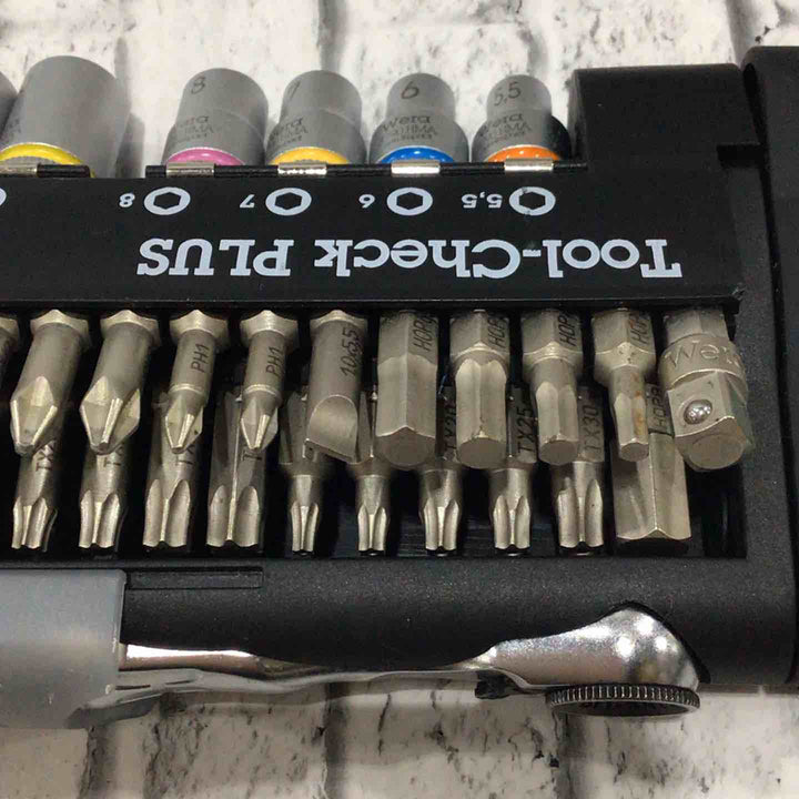ヴェラ(wera) ツールチェックプラス (ラチェットドライバー＆ソケットセット) 056490 【川口店】