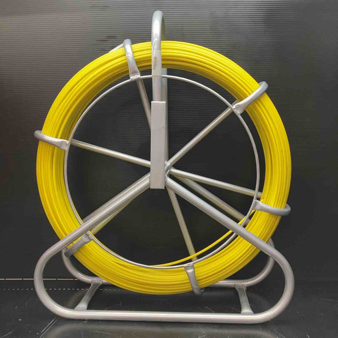 通線ロッド 通線ワイヤー フレーム付き 長さ:130m 線径:6mm【川越店