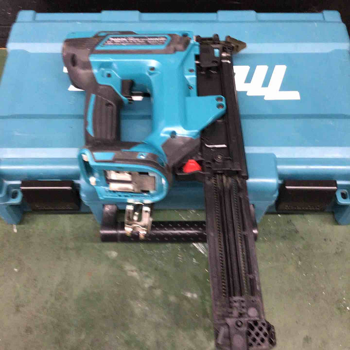 ★マキタ(makita) コードレスフィニッシュネイラ FN350DZK【戸田店】