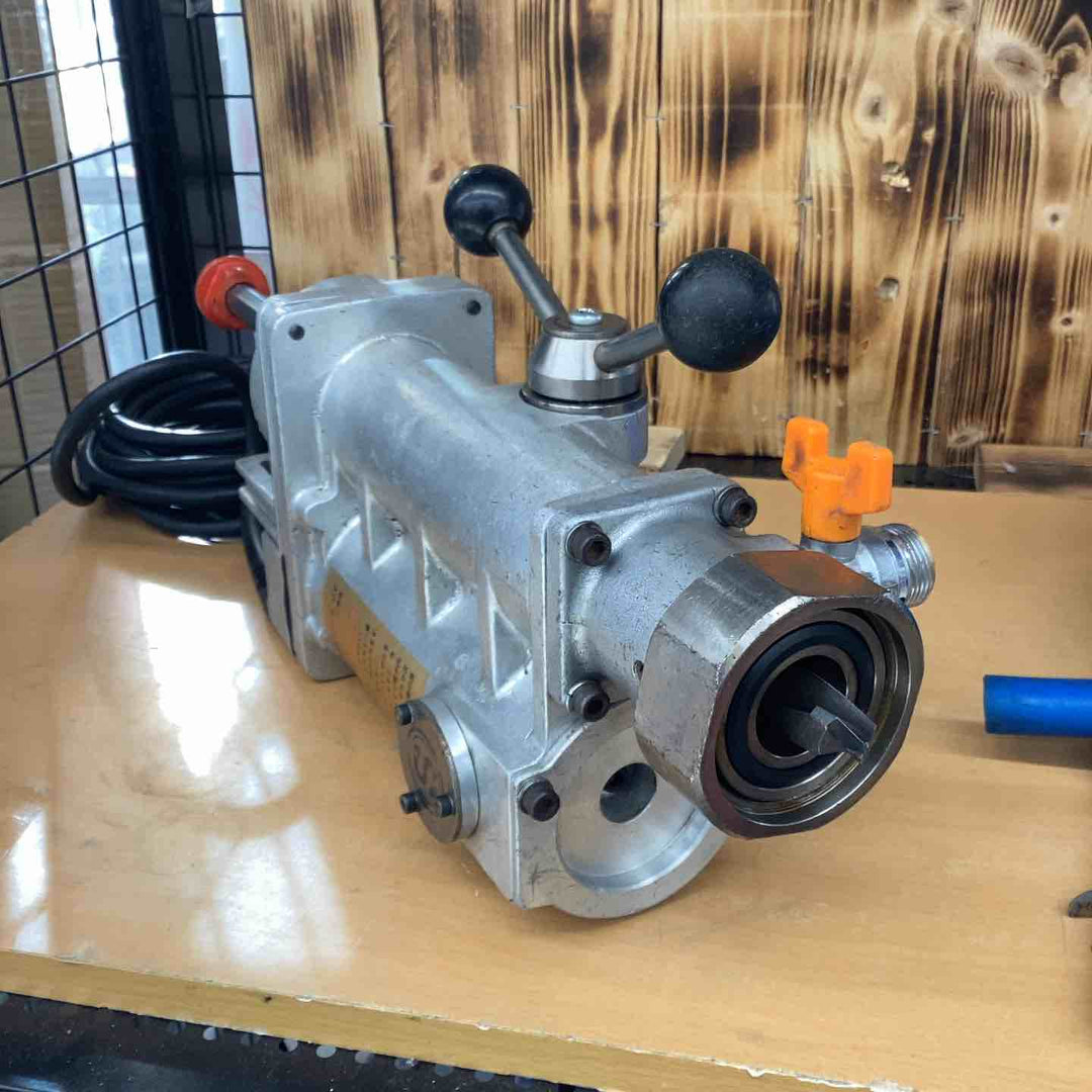 ◇水道用電動穿孔機 　ホーク　Type A-4【越谷店】