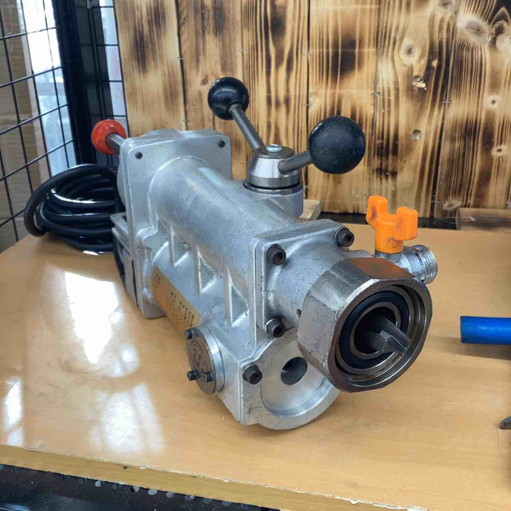 ◇水道用電動穿孔機 　ホーク　Type A-4【越谷店】