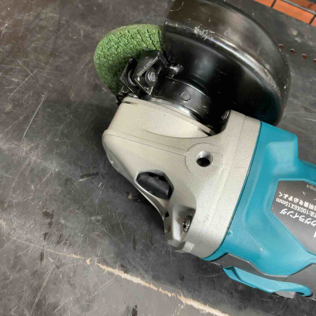 ☆マキタ(makita) 100mmコードレスディスクグラインダ GA404DZN (GA404DN)【草加店】