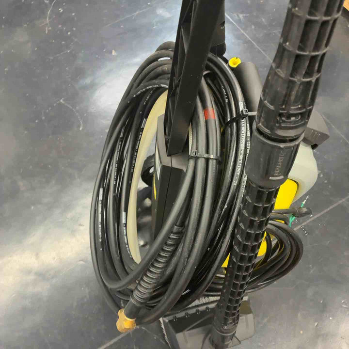 ◇ケルヒャー(KARCHER) 高圧洗浄機 K3 SILENT サイレント ベランダ 1.601-448.0 50Hz K3SLB/5【藤沢店】