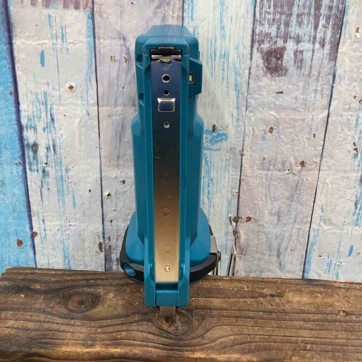 ◇マキタ(makita) CT線 コードレスタッカー ST312DZK 18V3.0Ahバッテリー1個付き【柏店】