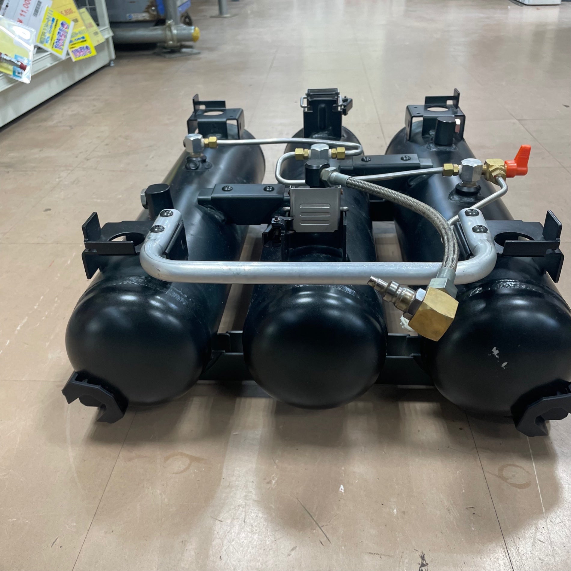 251 スーパーエアタンク MAX マックス AK-THL10R 中古品 MAX マックス スーパーエア・タンク 高圧常圧連結サブタンク AK-TH5R