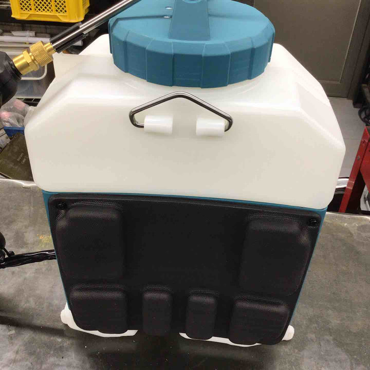 〇マキタ 18V 充電式噴霧器 10L 本体のみ MUS108DZ【戸田店】