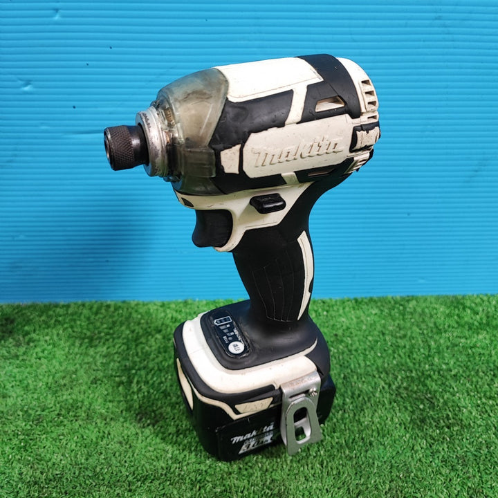 ★マキタ(makita) コードレスインパクトドライバー TD137DRFXW【岩槻店】