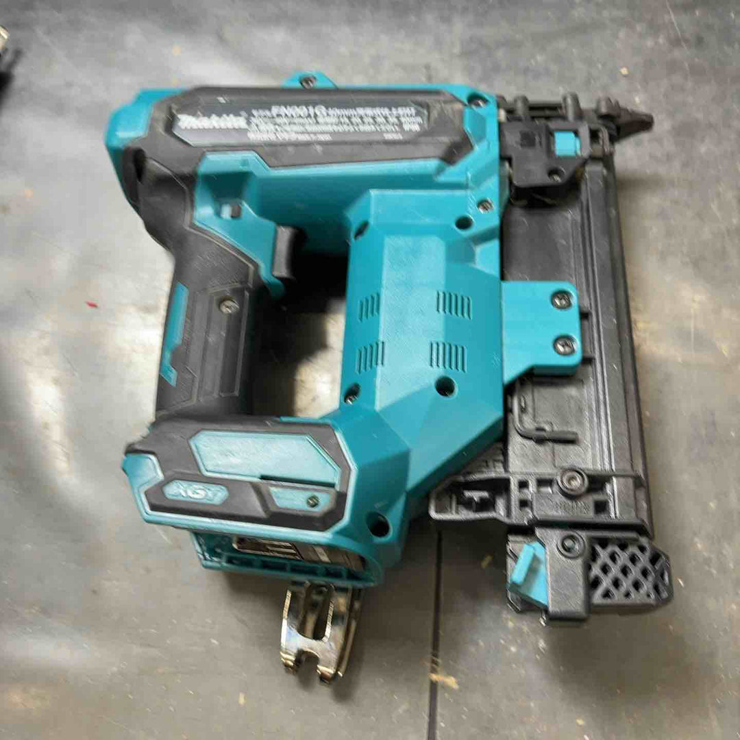 【中古品】マキタ(makita) 40mmコードレス仕上釘打 FN001GRDX【所沢店】