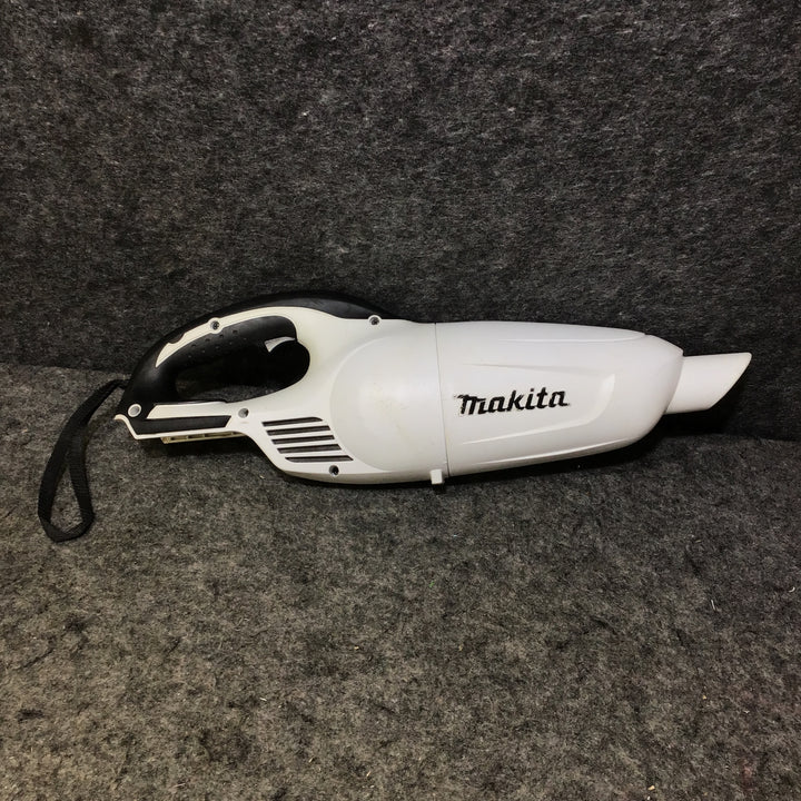 ○マキタ(makita) コードレスクリーナー CL180FDZW【桶川店】