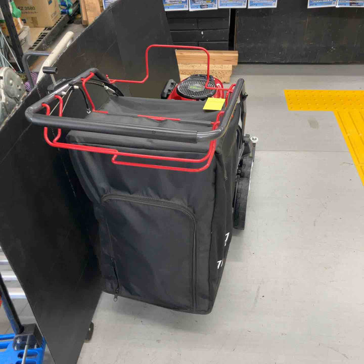 【店頭受取り限定】◇ミナト電機工業株式会社　エンジンバキューム　MEV-600L　3.6馬力 4サイクルガソリンエンジン【戸田店】