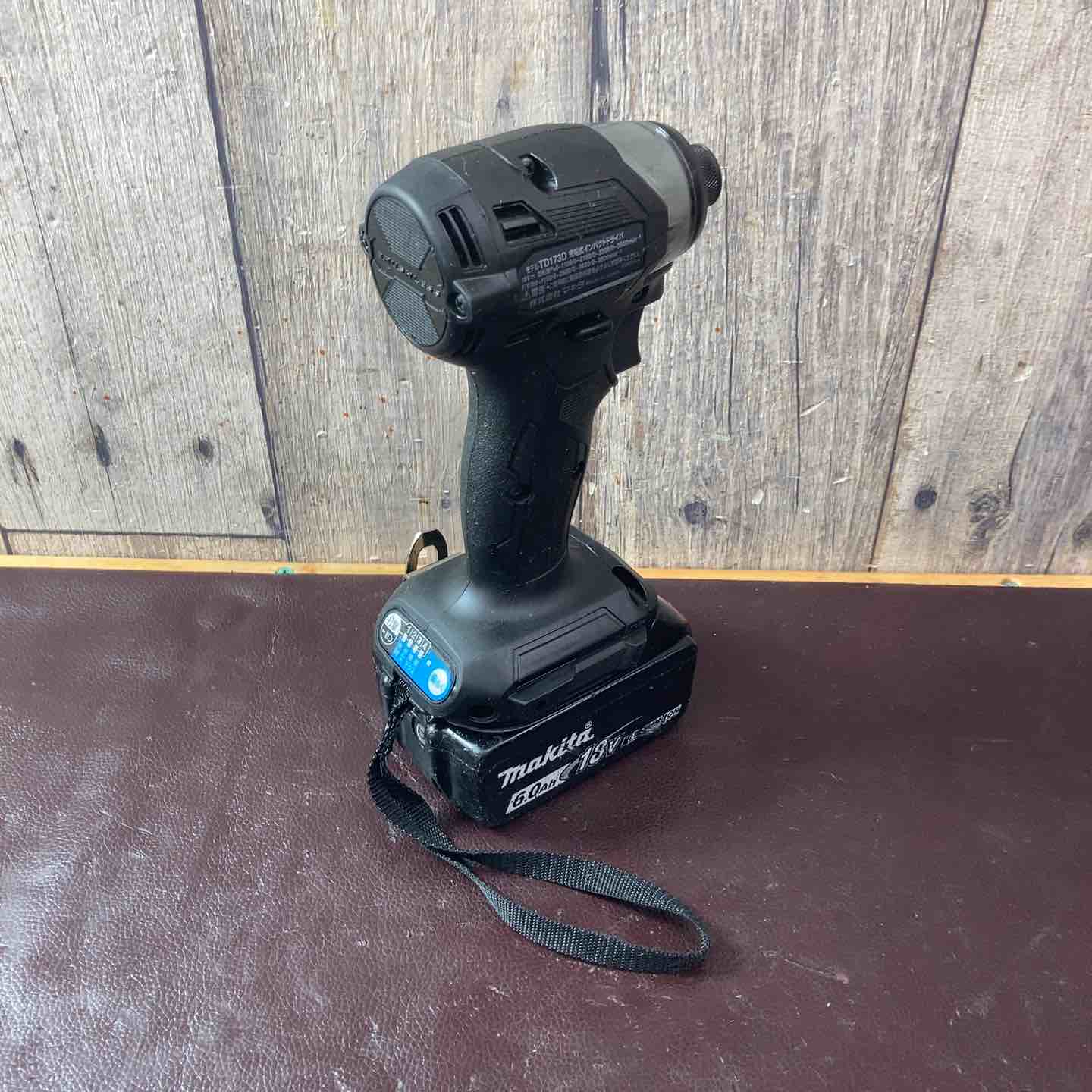 中古品】マキタ(makita) コードレスインパクトドライバー TD173DRGXB