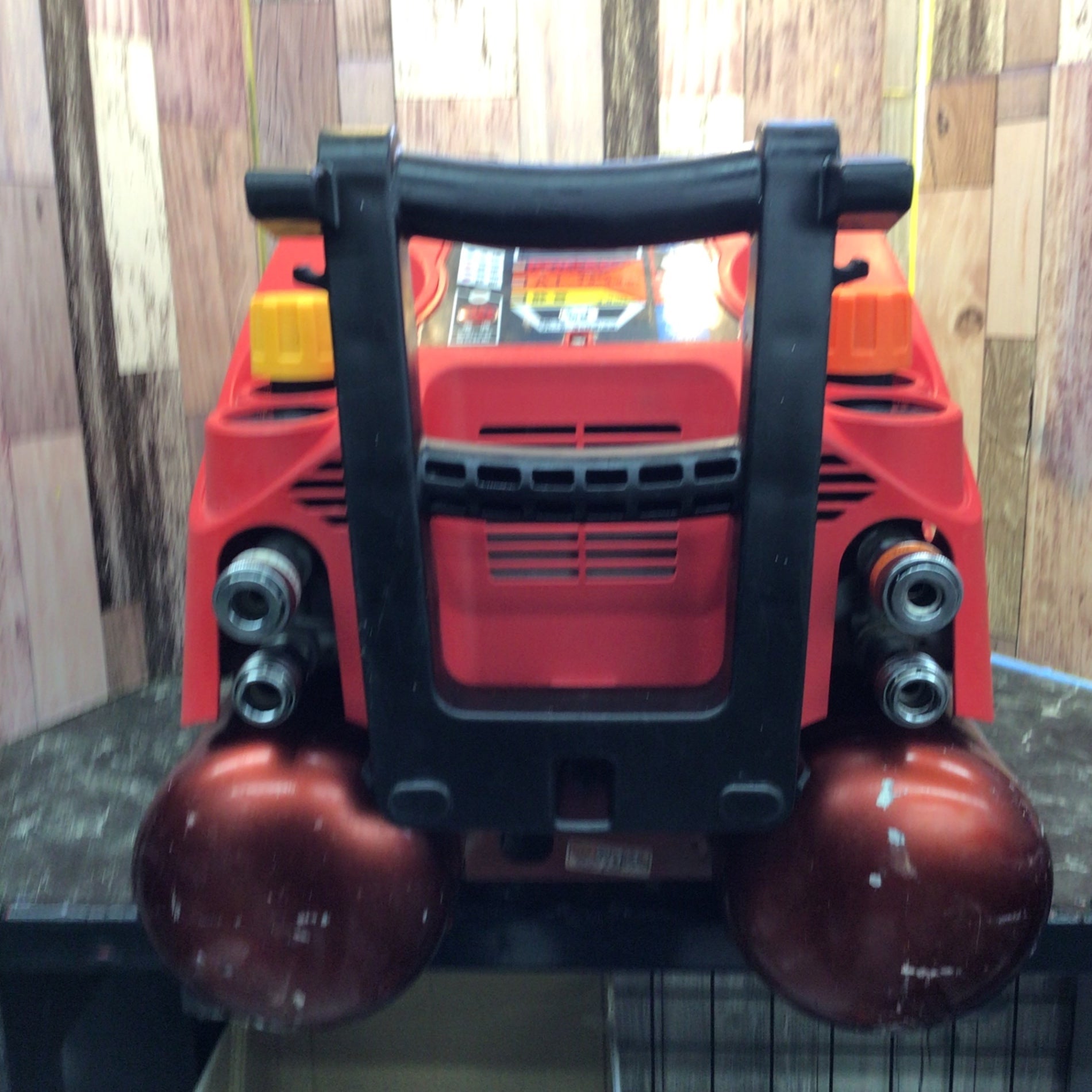 ☆マックス(MAX) エアコンプレッサー AK-HL1270E2_レッド【八潮店