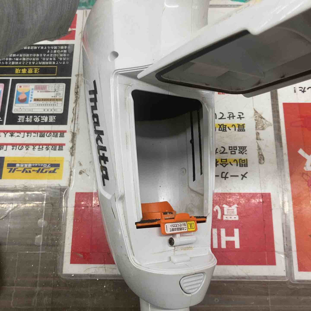 ☆マキタ(makita) コードレスクリーナー CL107FDSHW　10.8V対応【戸田店】