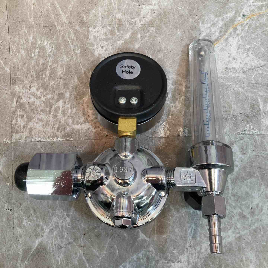 【中古品 美品】調整器 阪口製作所 アルゴン用Ar R-11【八潮店】