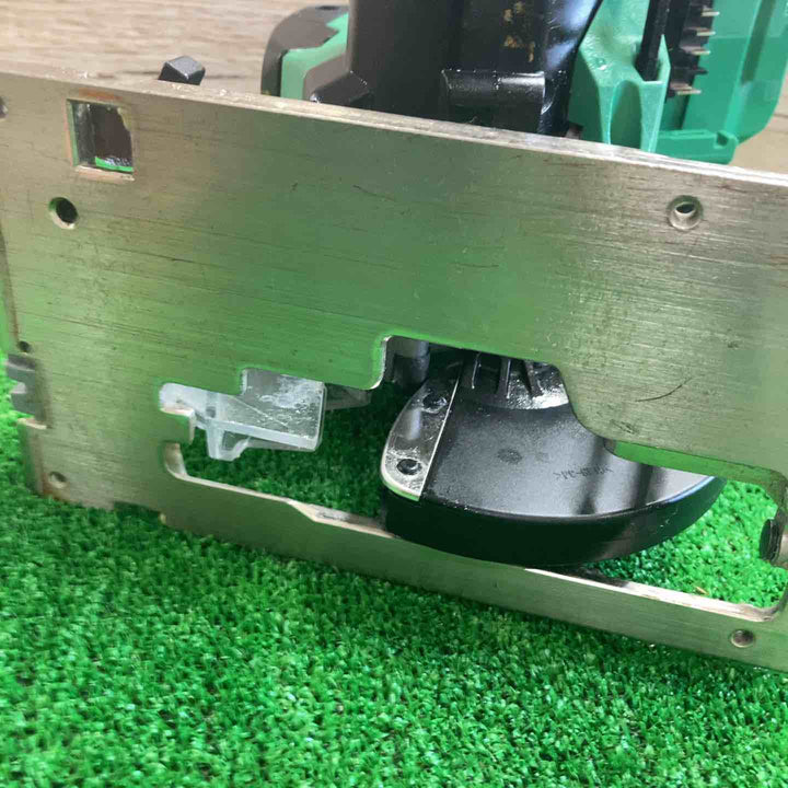 ★ハイコーキ(HIKOKI ※旧:日立工機) コードレス集じんマルノコ C3605DYC(NN)【町田店】