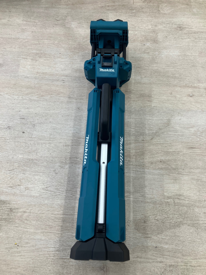 【店頭受取り限定】☆マキタ(makita) タワーライト ML814 14.4V/18V 本体のみ 最大高さ2m24cm 最大1,250ルーメン【川越店】