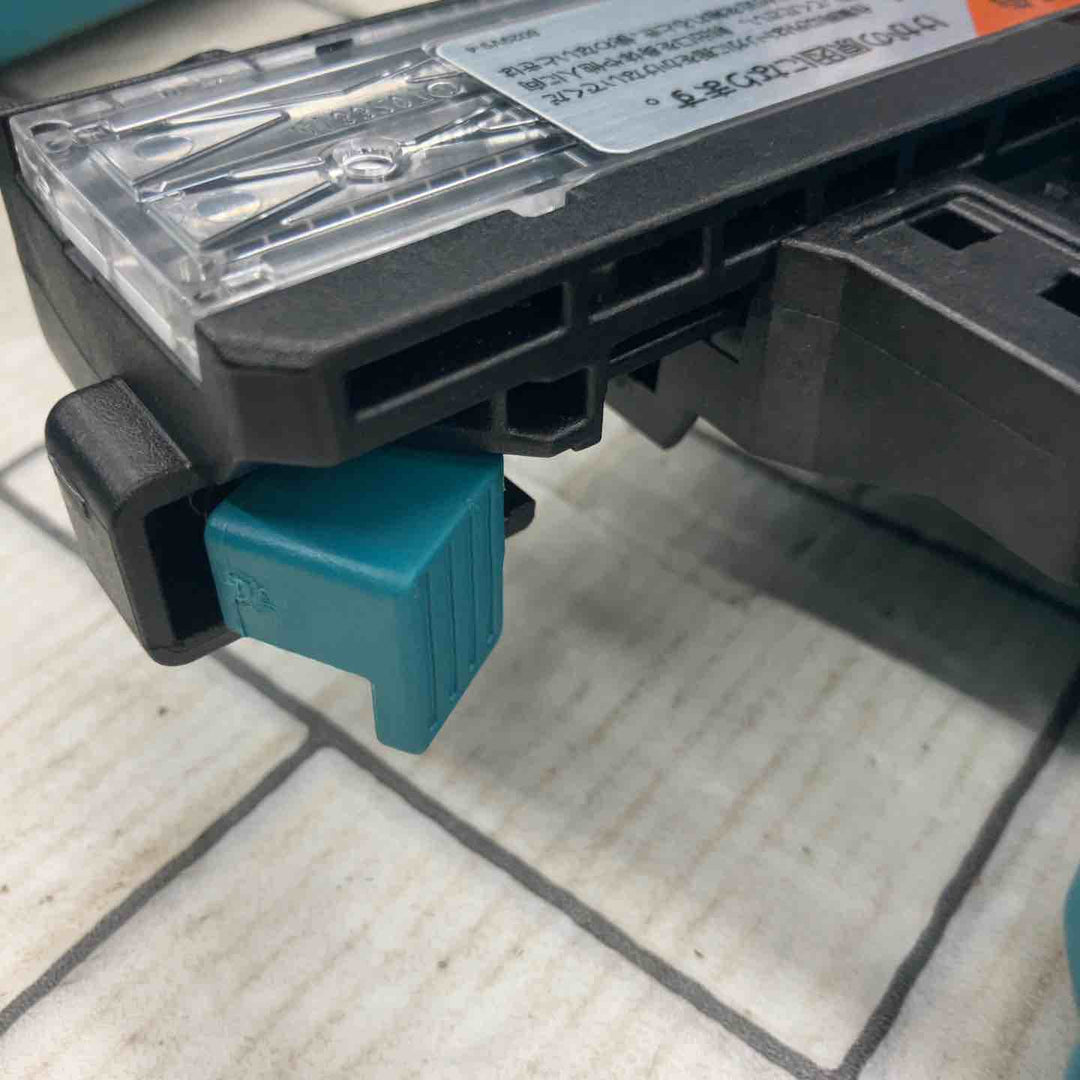★マキタ(makita) コードレスフィニッシュネイラ FN001GZK【所沢店】