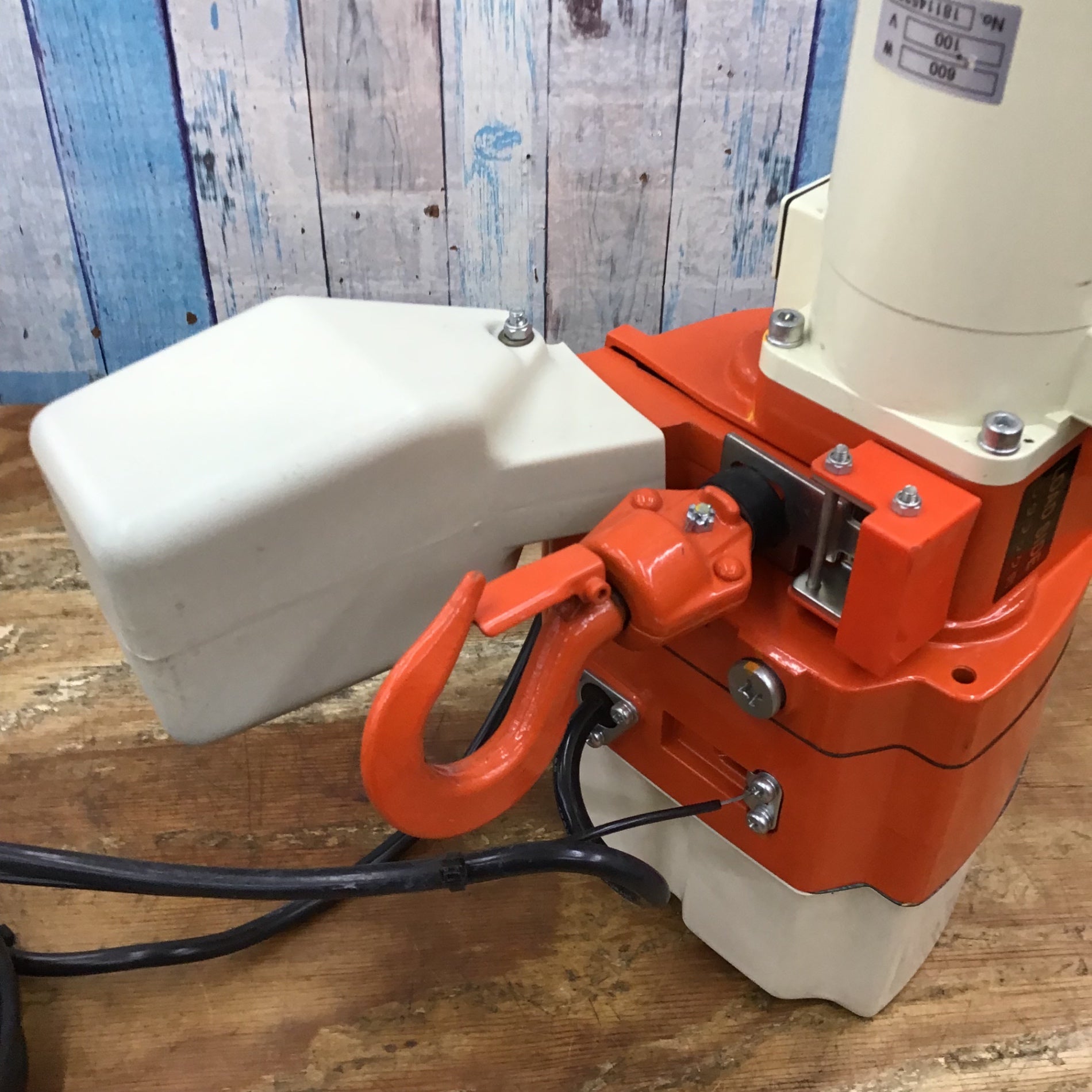 中古品】キトー/KITO 電動チェーンブロック ED16S 耐荷重160kg【柏店 中古品】キトー/KITO 電動チェーンブロック ED16S 耐荷重160kg【柏店