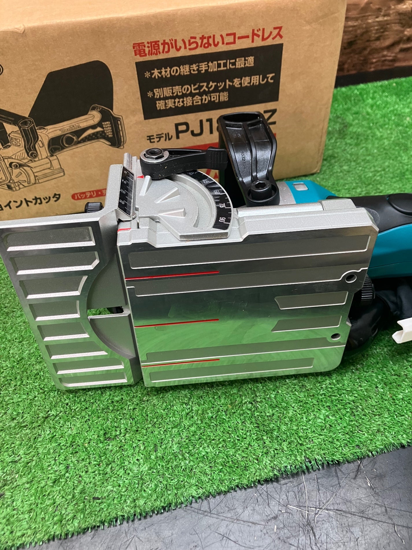 ★マキタ(makita) コードレスジョイントカッター PJ180DZ　18Ｖ ビスケット付属　本体のみ【川越店】