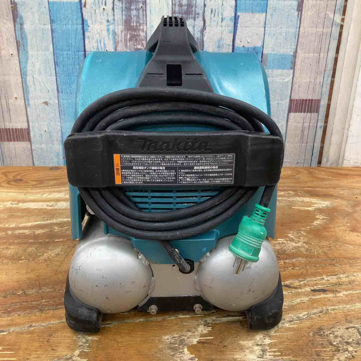 ★マキタ(makita) エアコンプレッサー AC462XS【柏店】