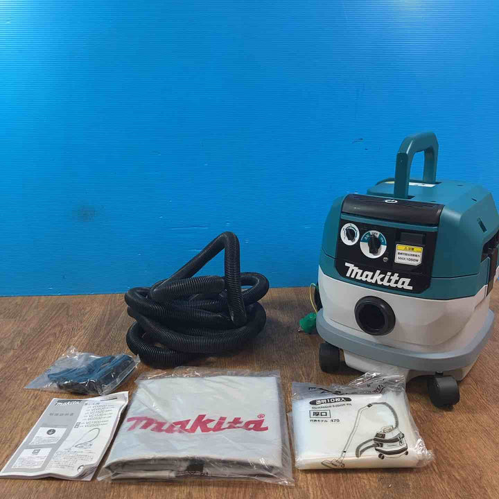 【美品】★マキタ(makita) 集じん機 乾式 VC0830 連動機能 ホース・バック・ポリ袋付き【岩槻店】