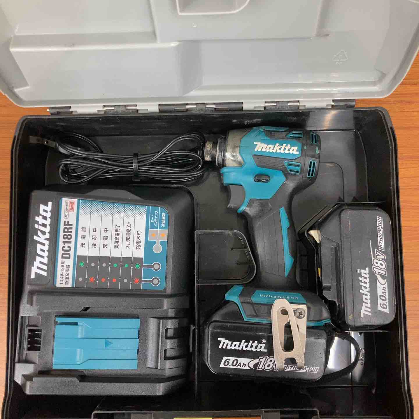 中古品】☆マキタ(makita) コードレスインパクトドライバー TD173DRGX 