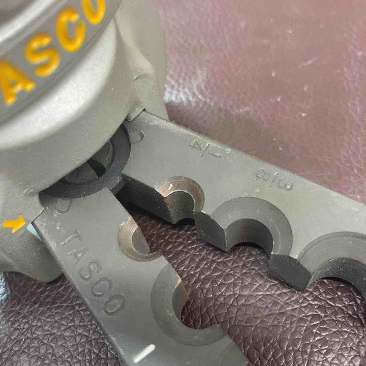 【中古品】イチネンTASCO TA55NT-2 フレアツールセット 空調設備【東大和店】