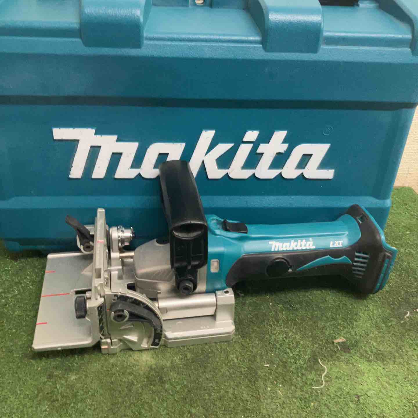 マキタ PJ7000 ジョイントカッタ【野田愛宕店】【店頭取引限定】【中古】ITWQ1M6H42GW マキタ（makita） PJ7000 ジョイントカッター 刃物径100mm 最大