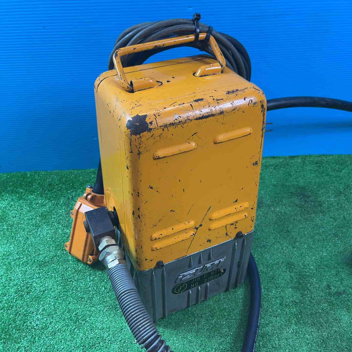 ◇泉精器(IZUMI) 電動リモコン式油圧ポンプ R14E-F (カクタス 分離式油圧ヘッド SH-325付)【岩槻店】