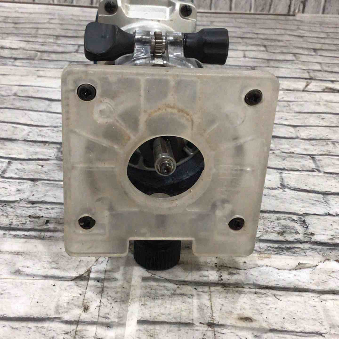 マキタ(makita) コードレストリマー RT50DZ【藤沢店】