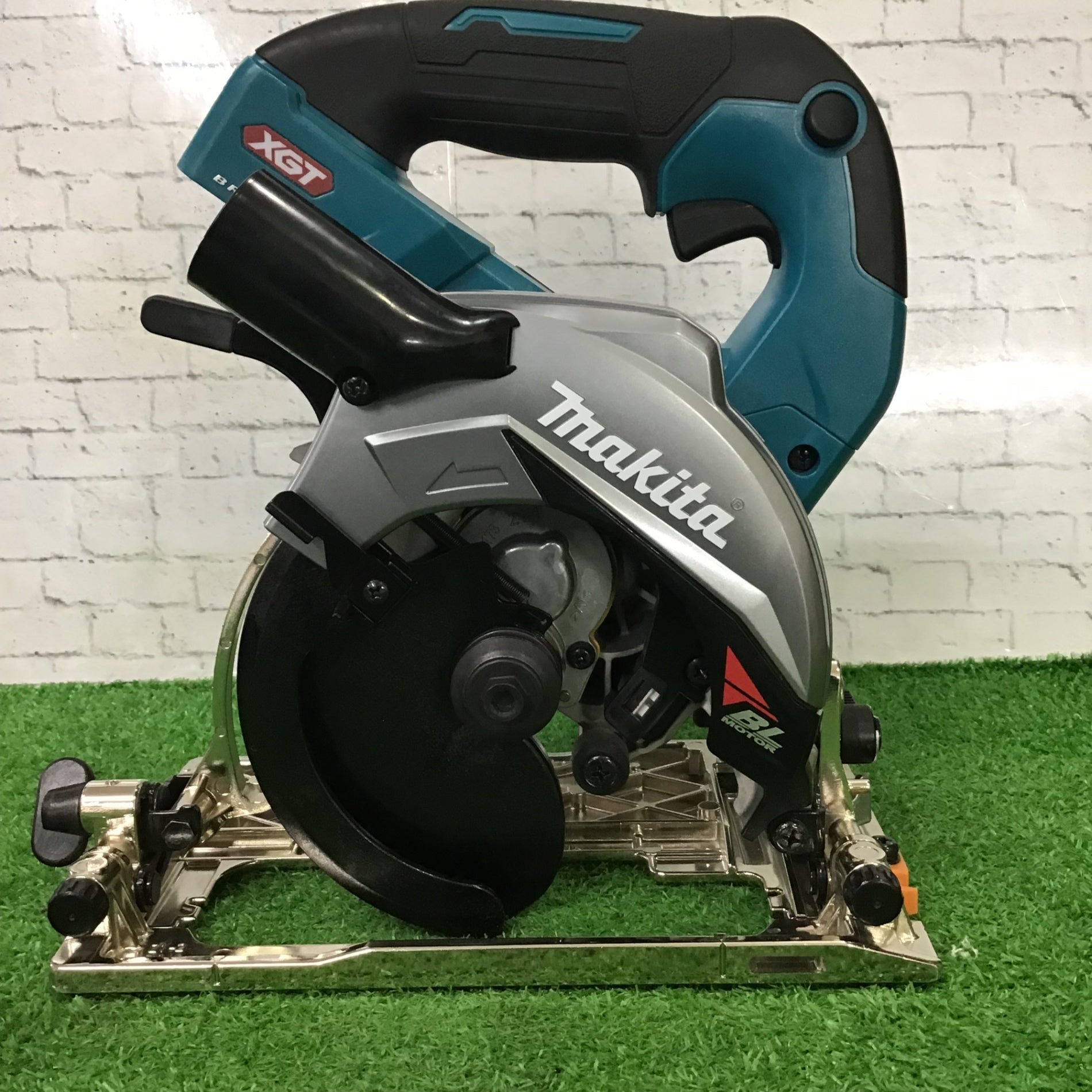★マキタ(makita) コードレスマルノコ HS005GZ【町田店】 ☆マキタ(makita) コードレスマルノコ HS005GZ【町田店