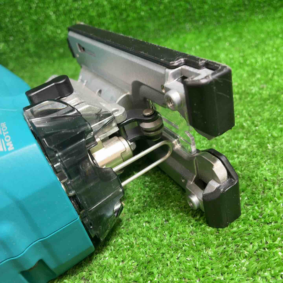 マキタ(makita) コードレスジグソー JV142DRF【藤沢店】