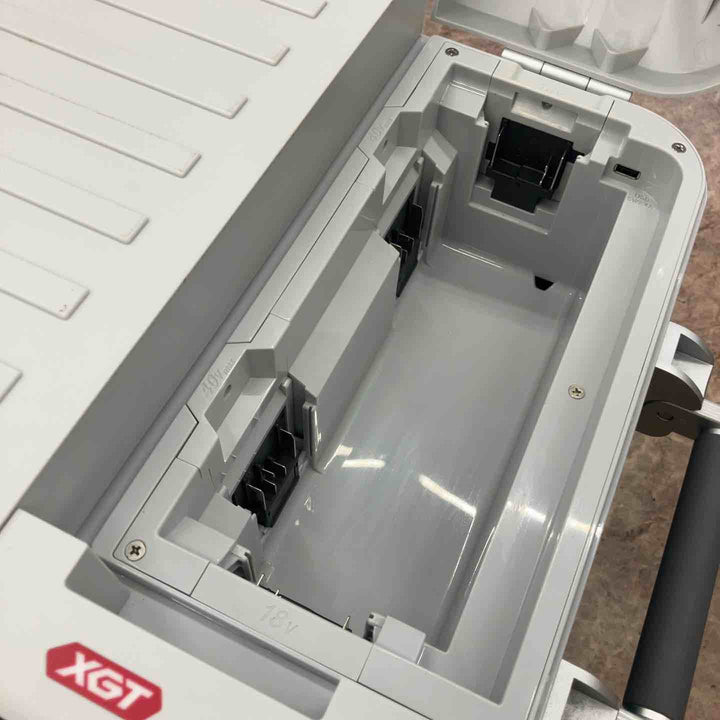 ★マキタ(makita) コードレス冷温庫 CW002GZ+40Vmax2.5Ahバッテリー1個付き！【所沢店】