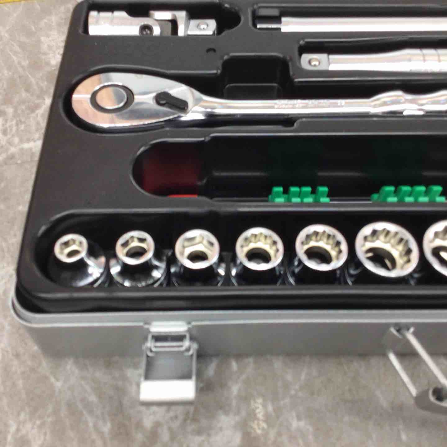 中古品 美品】KTC 京都機械工具 TB410X 12.7sq ソケットレンチ 中古品 美品】KTC 京都機械工具 TB410X 12.7sq ソケットレンチ