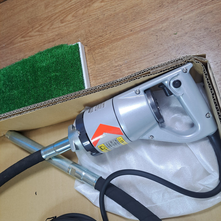 ◇エクセン(EXEN) コンクリートバイブレータ E28FPA 2.0ｍ【岩槻店】