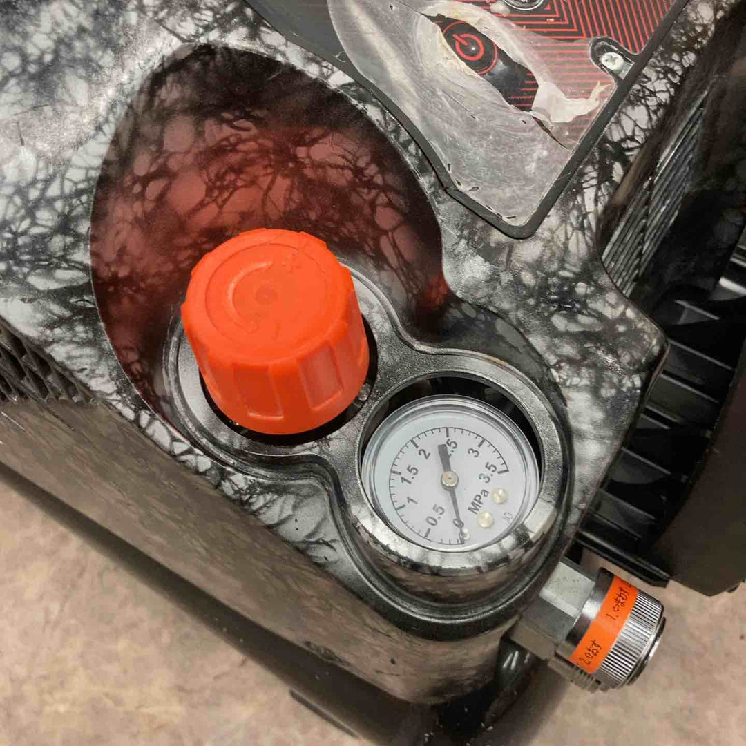 ☆マックス(MAX) エアコンプレッサー AK-HH1270E3_ガイアシルバー【所沢店】