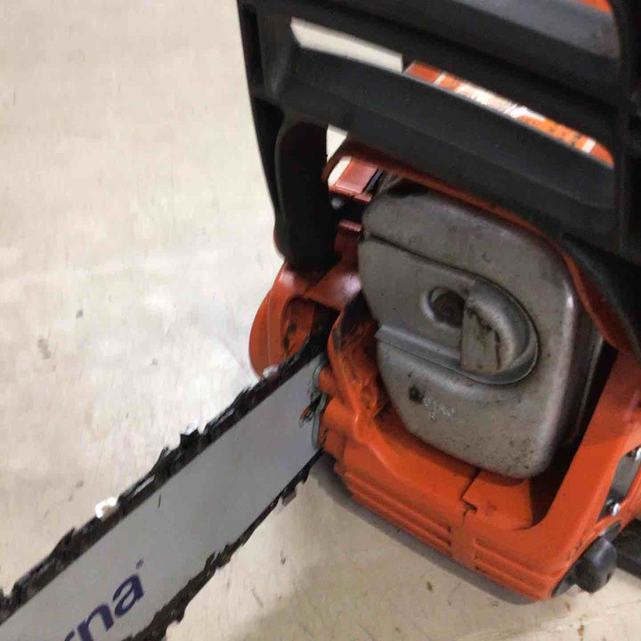 【店頭受取り限定】ハスクバーナ　Husqvarna　エンジンチェーンソー　236e　【町田店】
