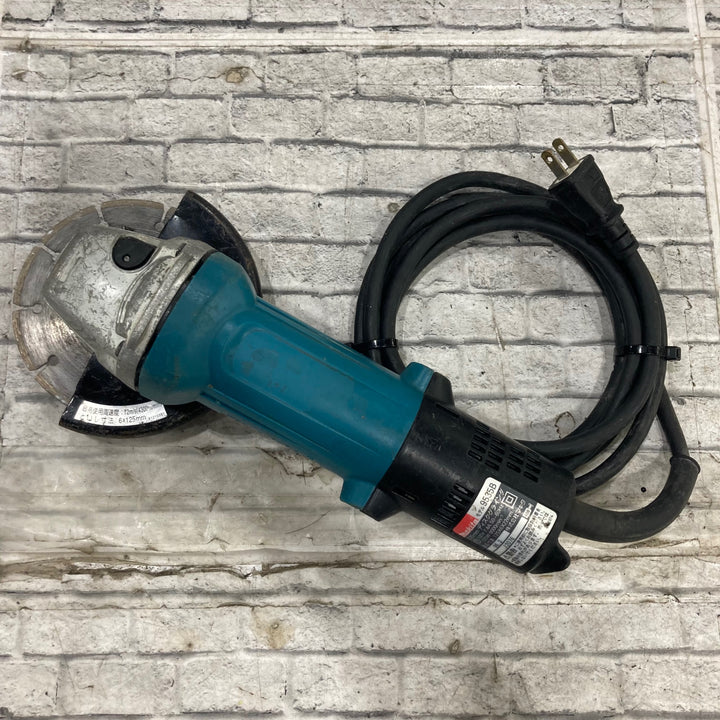 ☆マキタ(makita) 125mm ディスクグラインダ 9535B【川口店】