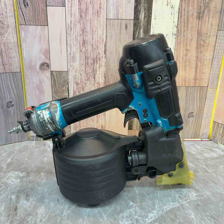 ★マキタ(makita) 高圧エア釘打ち機 AN633H【八潮店】