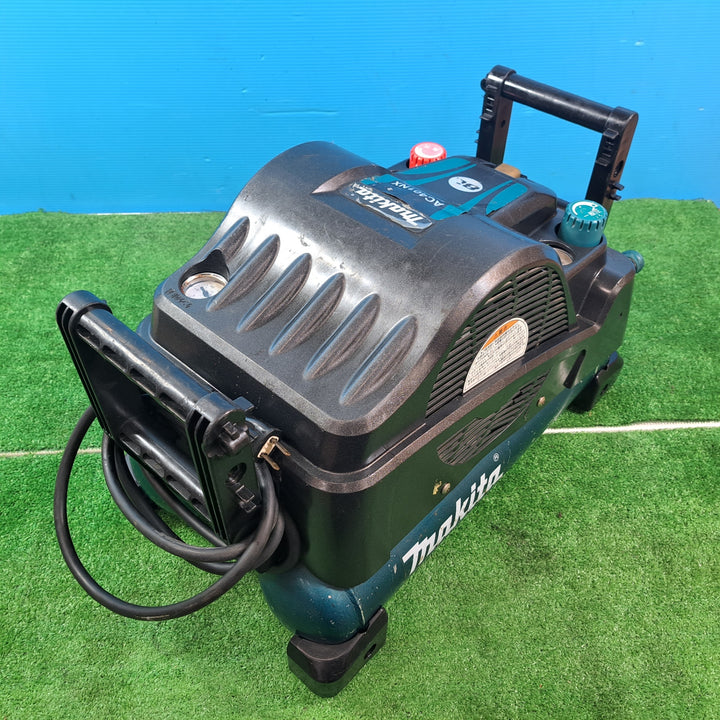 ★マキタ(makita) エアコンプレッサー AC401NX 常高圧兼用【岩槻店】