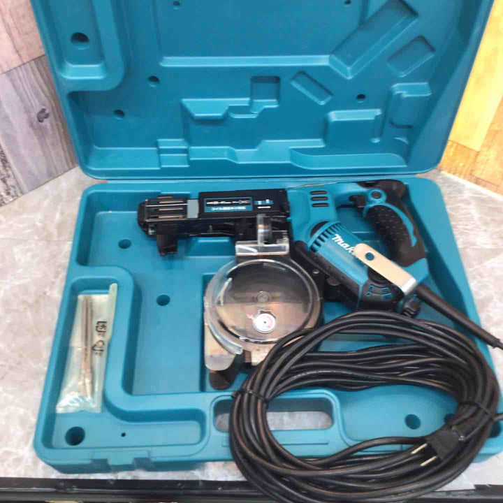 ☆マキタ(makita) オートパックスクリュードライバー 6841R【八潮店】