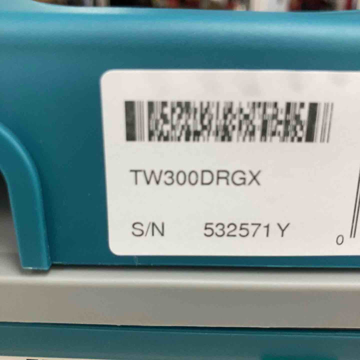★マキタ(makita) コードレスインパクトレンチ TW300DRGX【川崎店】